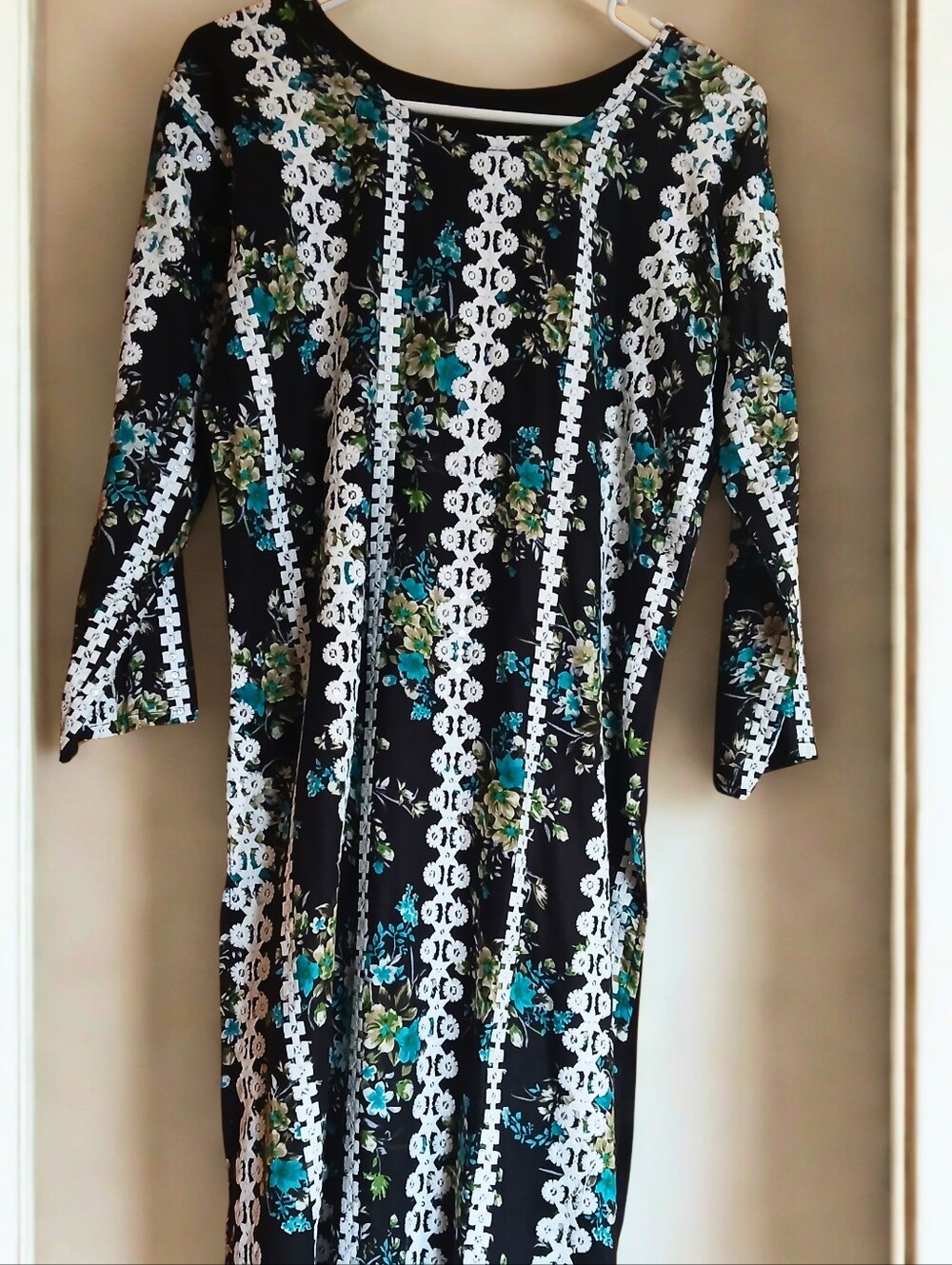 Indian Ethnic Bohemian Embroidered Midi Dress / Kurta with 3/4 Sleeves - Bust 21